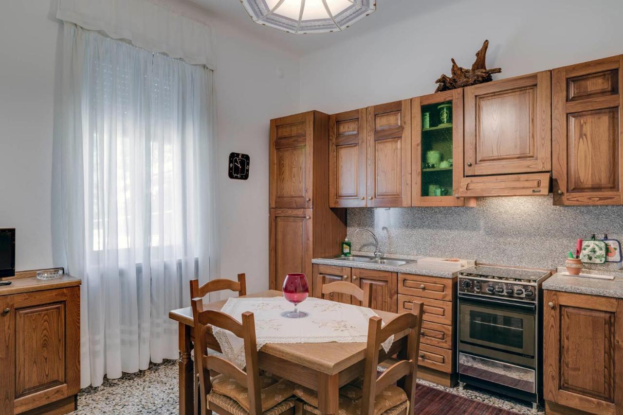 Caronno Pertusella Sentirsi A Casa, Lontano Da Casa-Feel At Home Away From Home מראה חיצוני תמונה