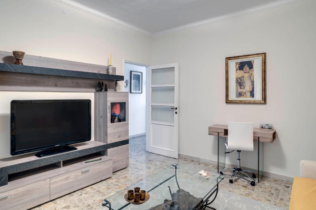 Caronno Pertusella Sentirsi A Casa, Lontano Da Casa-Feel At Home Away From Home מראה חיצוני תמונה