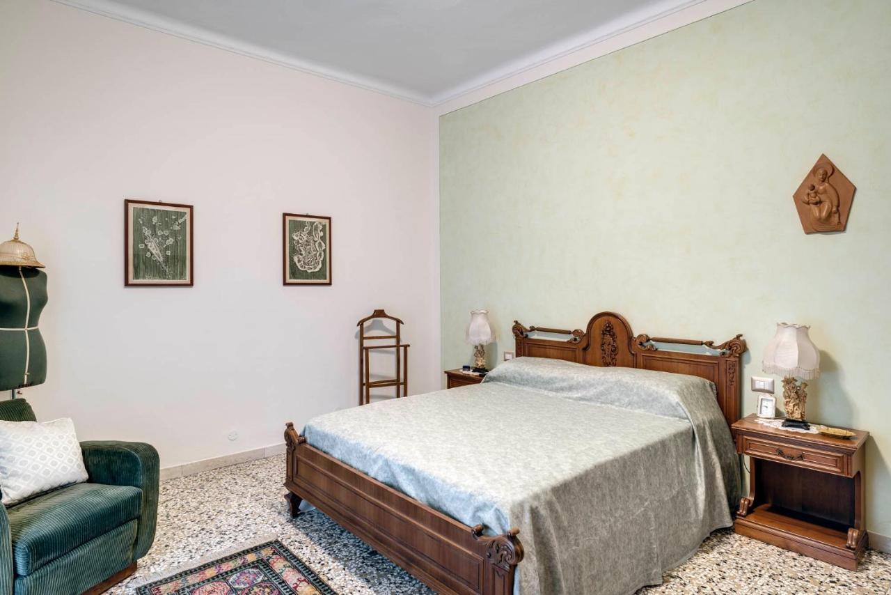 Caronno Pertusella Sentirsi A Casa, Lontano Da Casa-Feel At Home Away From Home מראה חיצוני תמונה